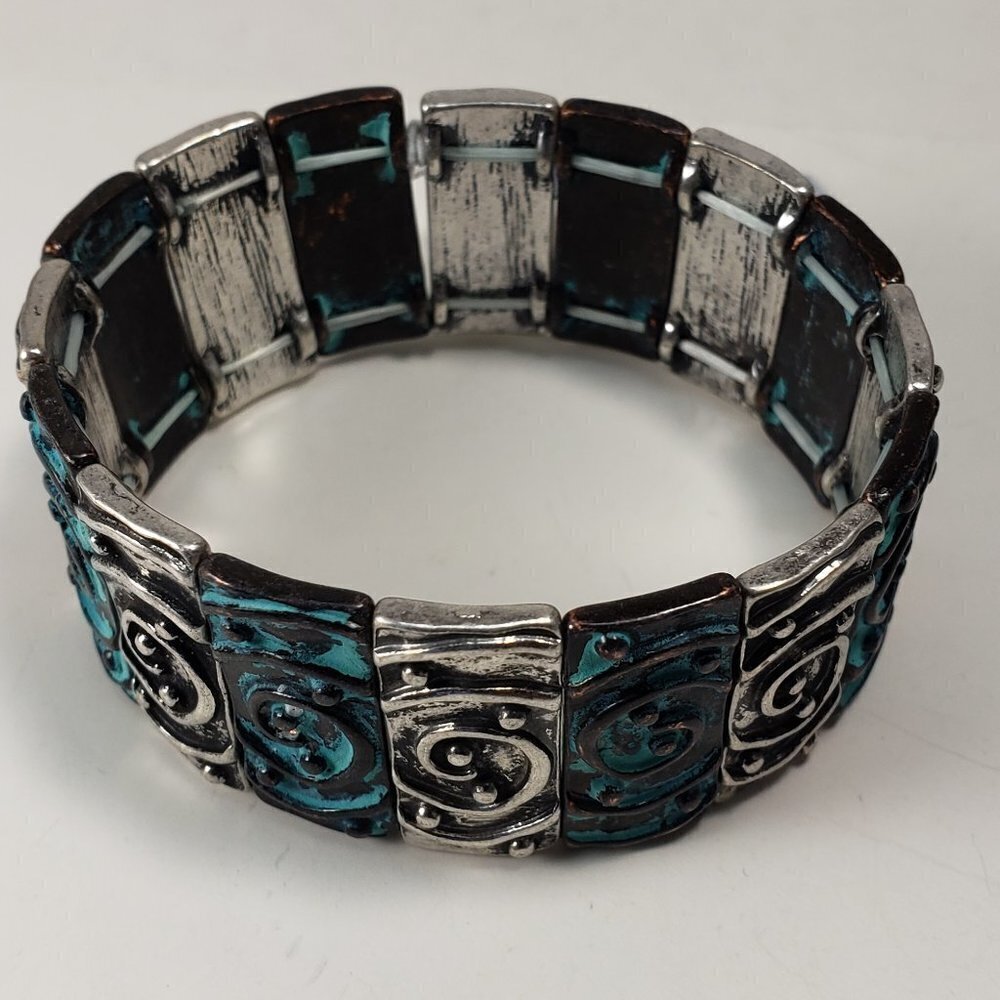 Periwinkle & Antique Blue Stretch Bracelet Textured Silver Metal w/ Black Accent - Picture 2 of 5